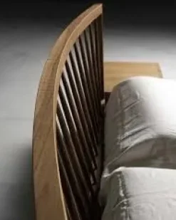 Letto design con gambe * p-120 Dale a prezzo scontato