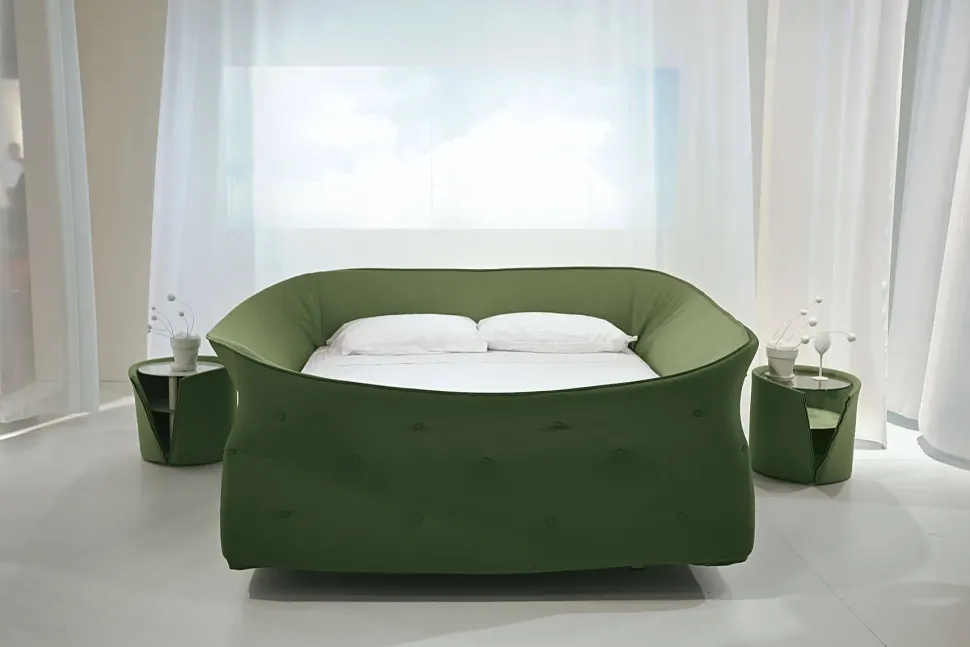 Letto design con giroletto Colletto Lago a prezzo scontato