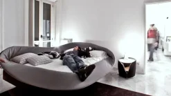 Letto design con giroletto Colletto Lago a prezzo scontato