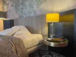 Letto design con giroletto Letto mirage Cantori a prezzo ribassato