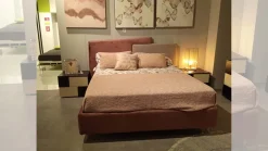 Letto design con giroletto Mizar Collezione esclusiva a prezzo ribassato