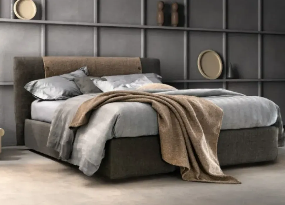 Letto design con piedini Button Bside a prezzo scontato