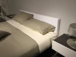 Letto design Fluttua Lago scontato 38%