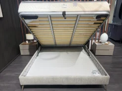 Letto design Tudor Novaluna con uno sconto del 33%