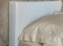 Letto Fluttua con testata Lago SCONTATO a PREZZI OUTLET