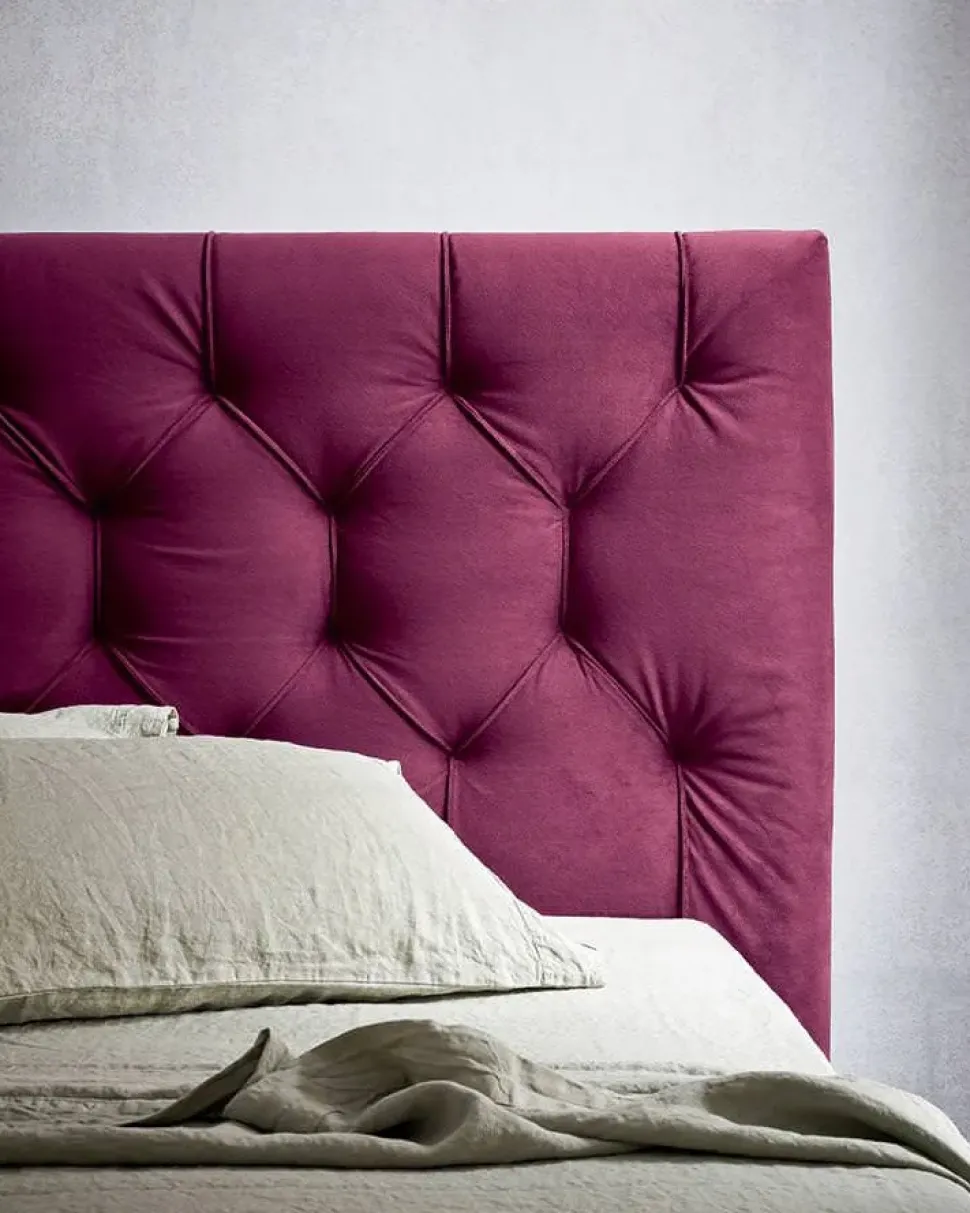 Letto imbottito con contenitore Hamilton Felis a prezzo scontato