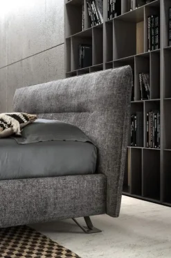 Letto imbottito con contenitore Charlie Artigianale a prezzo ribassato