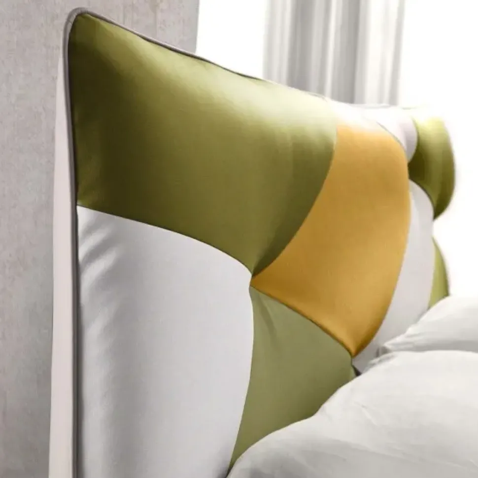 Letto imbottito con contenitore Spring Artigianale a prezzo ribassato