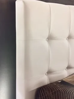 Letto imbottito con contenitore Domino - matrimoniale Artigianale a prezzo ribassato