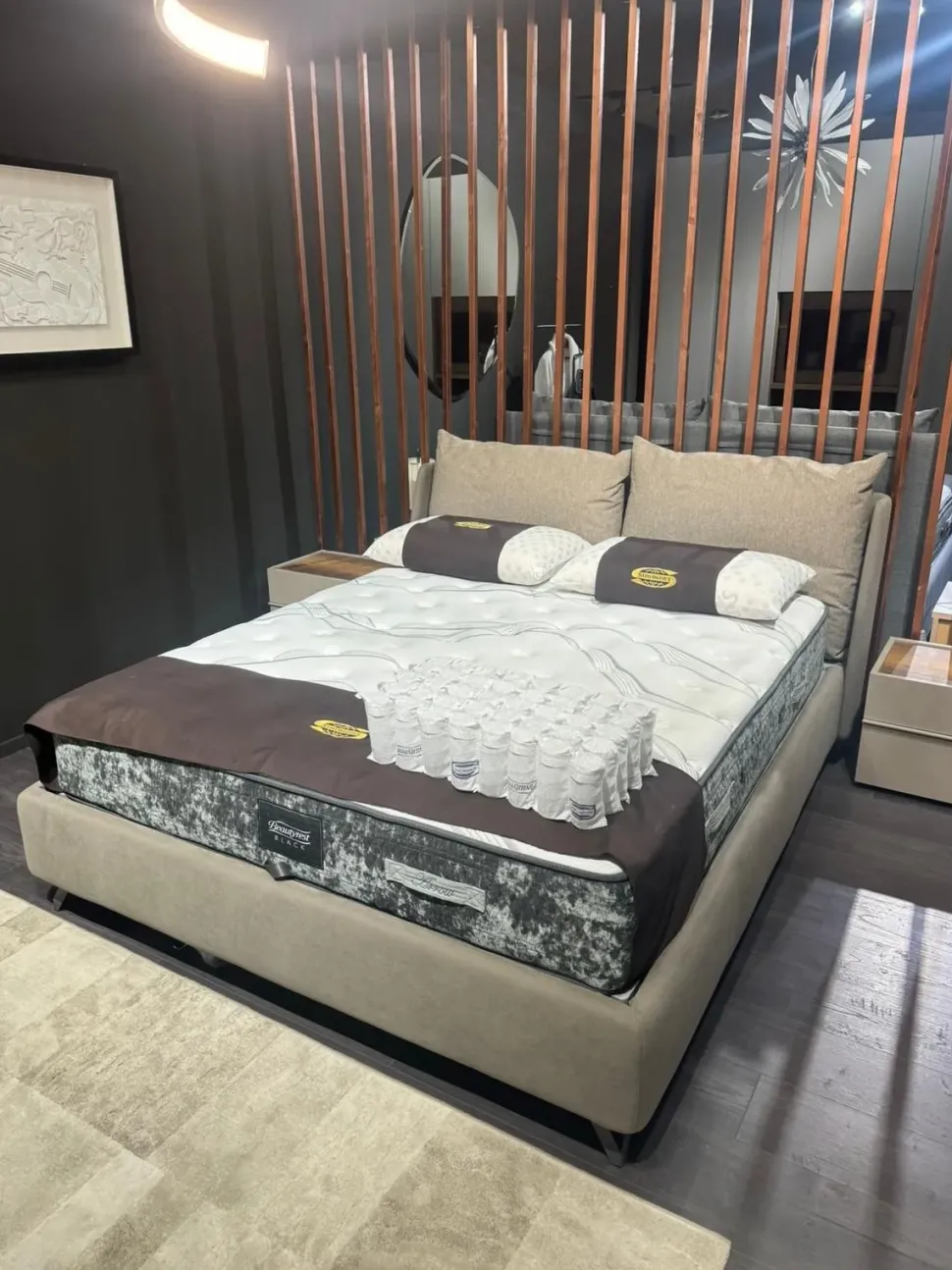 Letto imbottito con contenitore Fun double compact Bside a prezzo ribassato