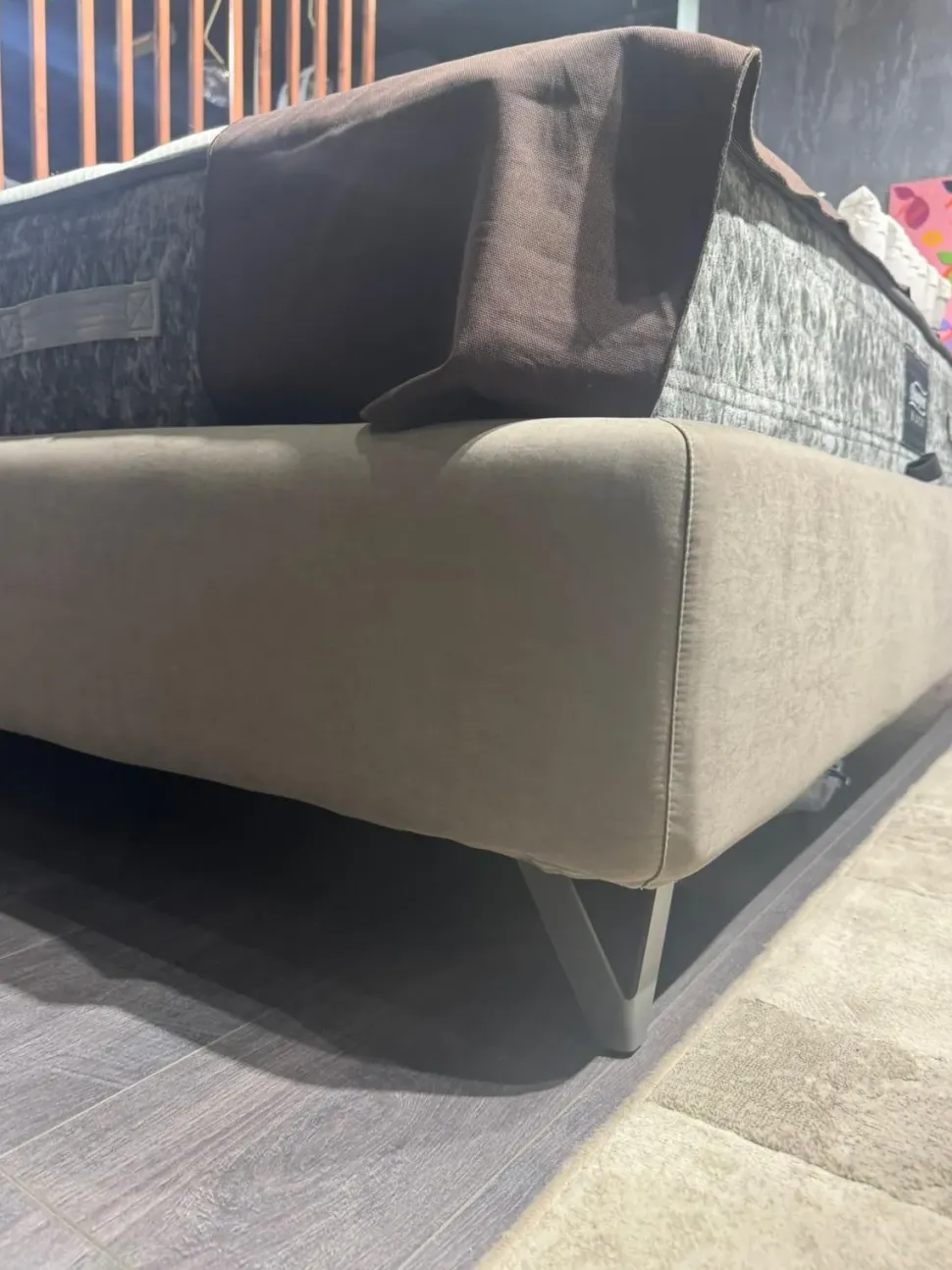 Letto imbottito con contenitore Fun double compact Bside a prezzo ribassato