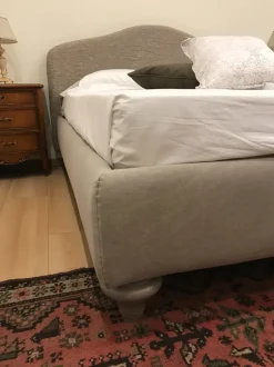 Letto imbottito con contenitore Medea  Twils a prezzo ribassato