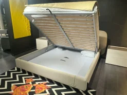 Letto imbottito con contenitore Set Bside a prezzo scontato
