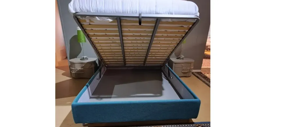 Letto imbottito con contenitore Lucy &tradition a prezzo scontato