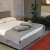 Letto imbottito con contenitore So pop motorizzato Noctis a prezzo ribassato
