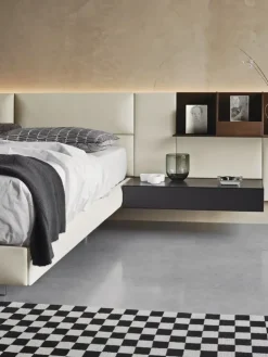 Letto imbottito con giroletto Ecletto Sangiacomo a prezzo scontato