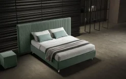 Letto imbottito con giroletto Letto maxi testata international  parigi Md work a prezzo scontato