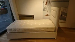 Letto imbottito con giroletto Recliner de luxe di Vispring a prezzo scontato