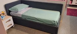 Letto imbottito con giroletto Bravo Moretti compact camerette a prezzo scontato