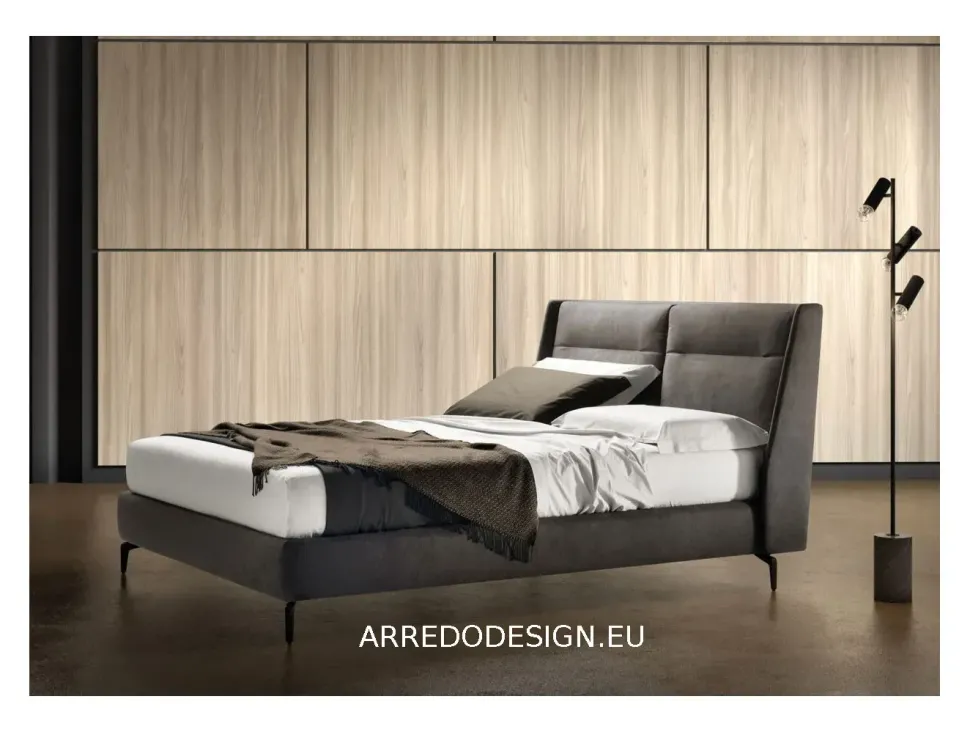 Letto imbottito con piedini Join * Samoa a prezzo scontato