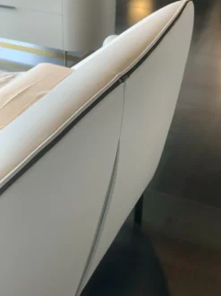 Letto imbottito con piedini Domenica 160x200 Pianca a prezzo scontato