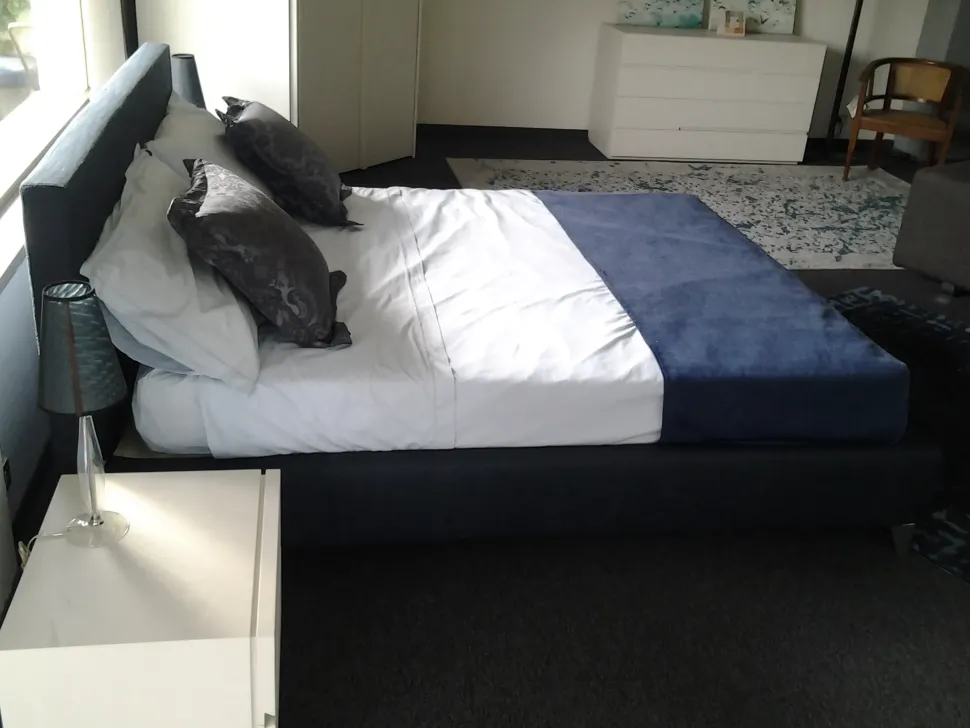 letto imbottito in tessuto sfoderabile matrimoniale