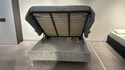 Letto imbottito modello Antigua di La casa moderna scontato 53%