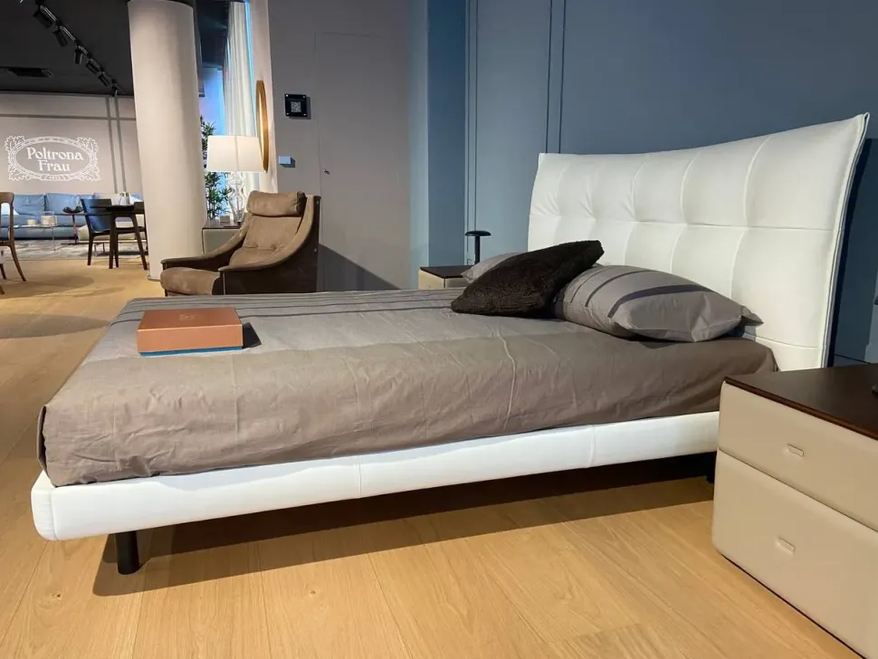 Letto imbottito modello Aurora tre: richiedi ora il prezzo riservato