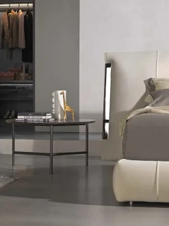 Letto imbottito modello Amal: contatta il venditore per scoprire il prezzo