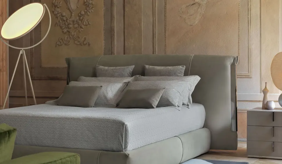 Letto imbottito modello Amal: contatta il venditore per scoprire il prezzo