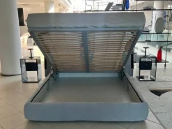 Letto imbottito modello Amal: richiedi il prezzo