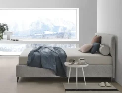 Letto imbottito modello Banny di Artigianale scontato 30%