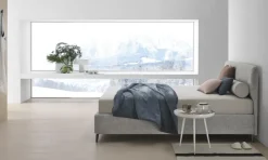 Letto imbottito modello Banny di Artigianale scontato 30%