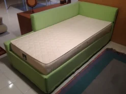 Letto imbottito modello Chio di Axil scontato 62%