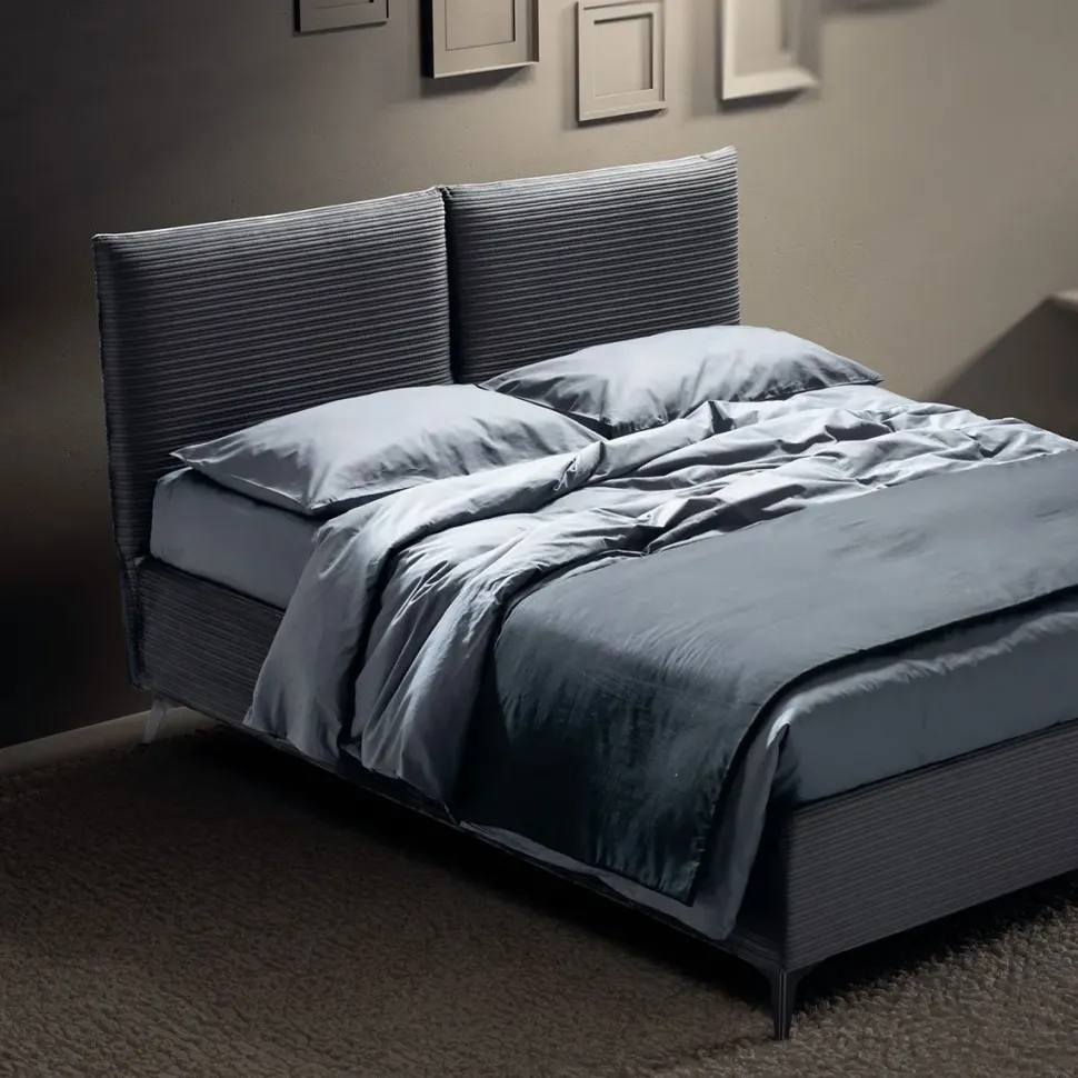 Letto imbottito modello Elettra: scopri il prezzo riservato