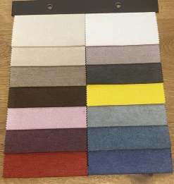 Letto imbottito modello Essential di Le comfort scontato 40%