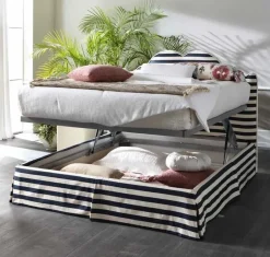 Letto imbottito modello Letto luxury doppio contenitore  di Md work scontato 50%