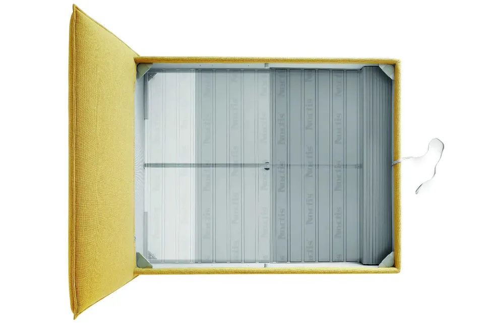 Letto imbottito modello Osaka: contatta il venditore per scoprire il prezzo