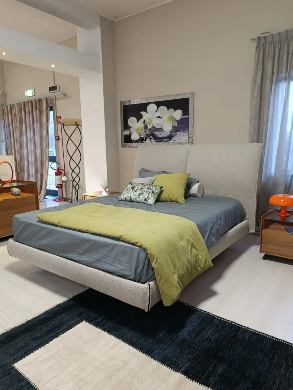 Letto imbottito modello Sail di Twils scontato 25%