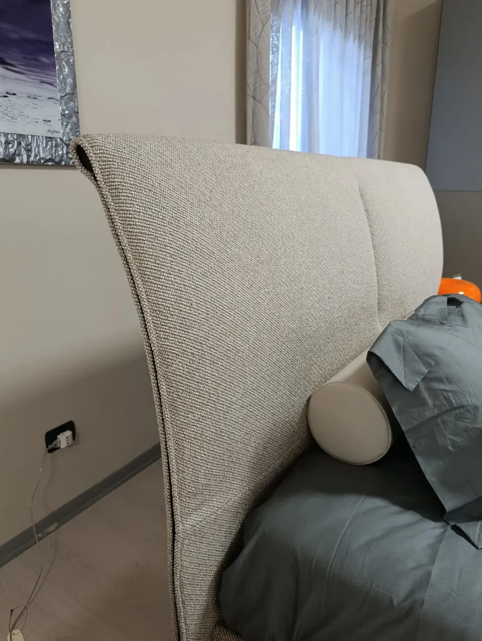 Letto imbottito modello Sail di Twils scontato 25%