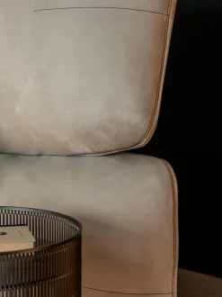 Letto imbottito modello Yuna: contatta il venditore per scoprire il prezzo