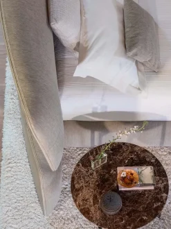 Letto imbottito modello Yuna: contatta il venditore per scoprire il prezzo