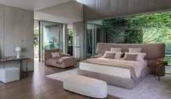 Letto imbottito modello Yuna: contatta il venditore per scoprire il prezzo