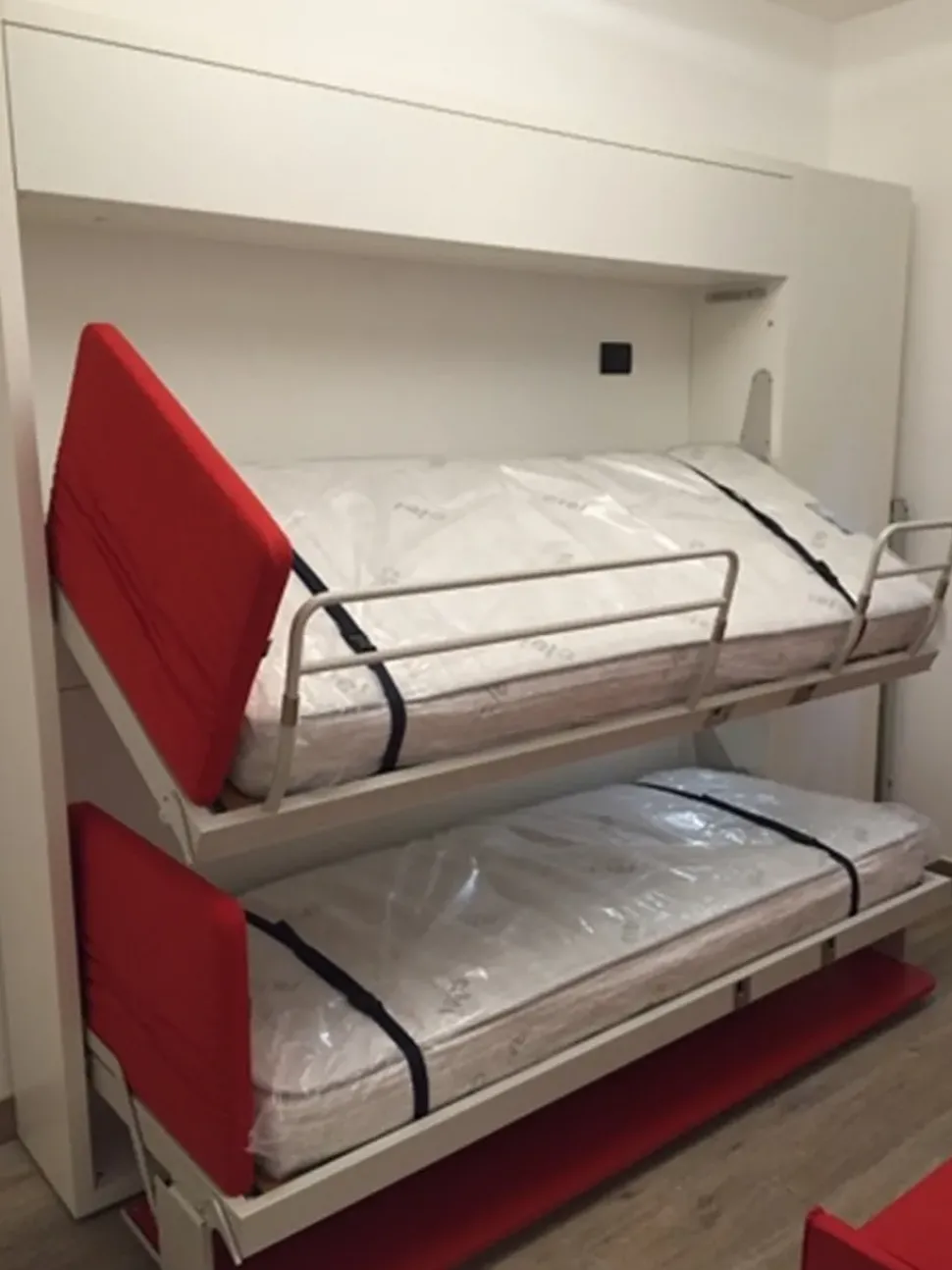 Letto in legno a scomparsa Kali duo board 2200 Collezione esclusiva a prezzo ribassato