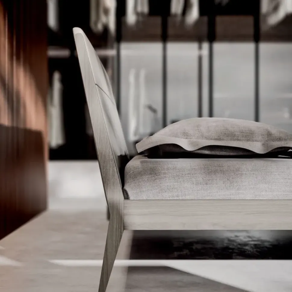 Letto in legno con gambe Miranda Homes a prezzo ribassato