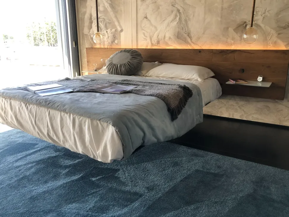 Letto in legno con piedini Fluttua wildwood Lago a prezzo scontato