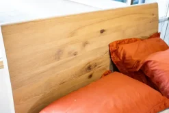Letto in legno con piedini City Le fablier a prezzo ribassato