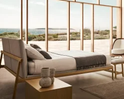 Letto in legno modello Fushimi di Pianca scontato 30%