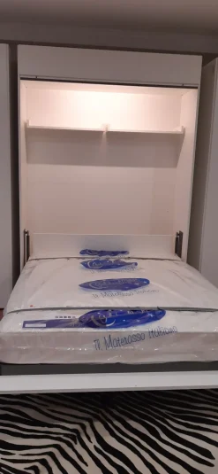 Letto in legno modello Letto abbattibile di Alf da fre scontato 40%