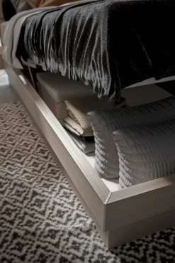 Letto in legno modello Work di Veneran scontato 30%